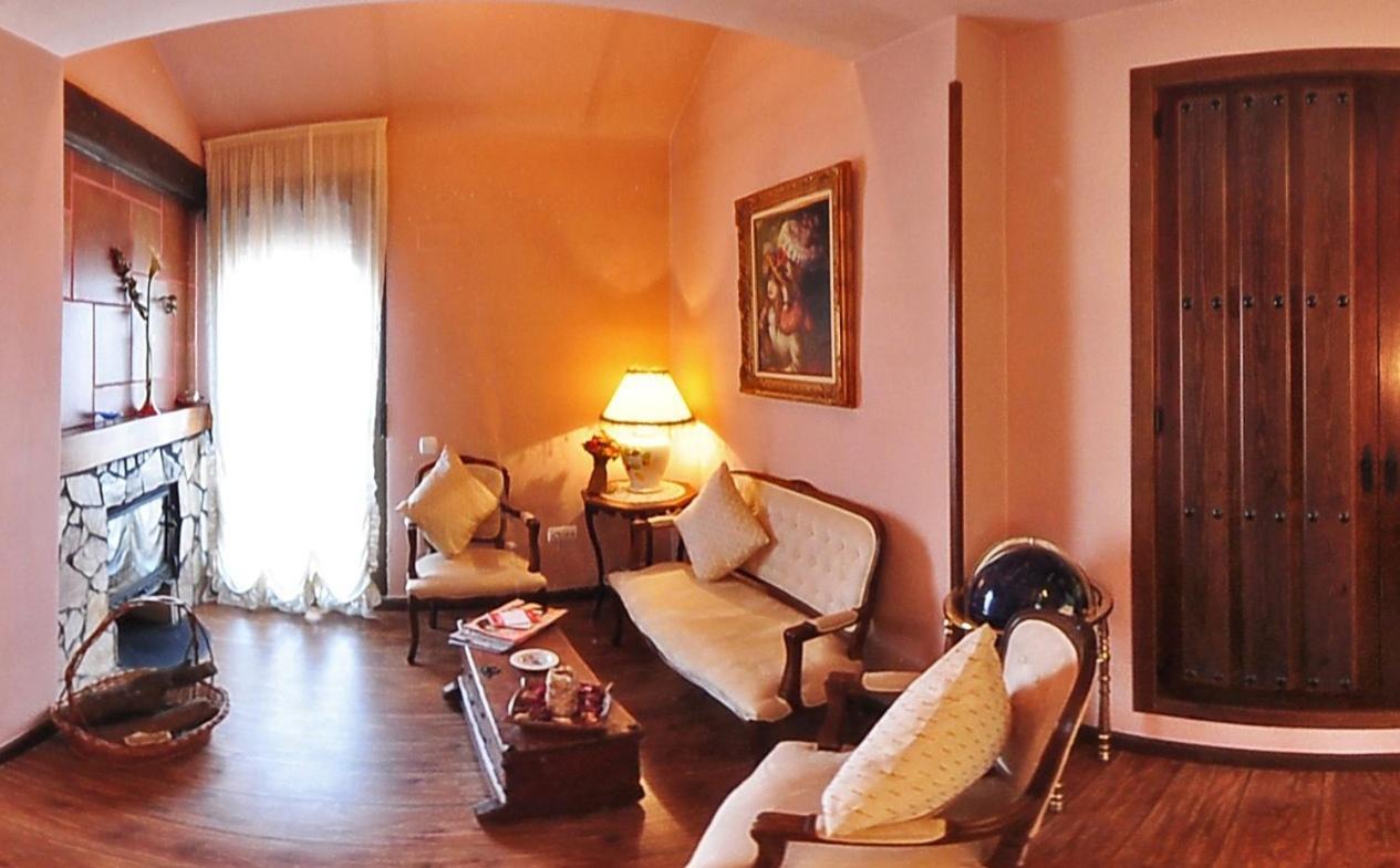 Posada De Los Antiguos Telares Atanzon Exteriér fotografie